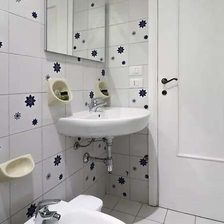 Italianway - Aurelia Ponente 12 *